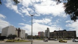 Moçambique: Analistas sugerem despartidarização de heróis nacionais