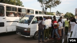 "Chapas" em Maputo, Moçambique