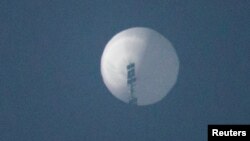 在蒙大拿州比林斯上空發現的高空氣球。(2023年2月1日)