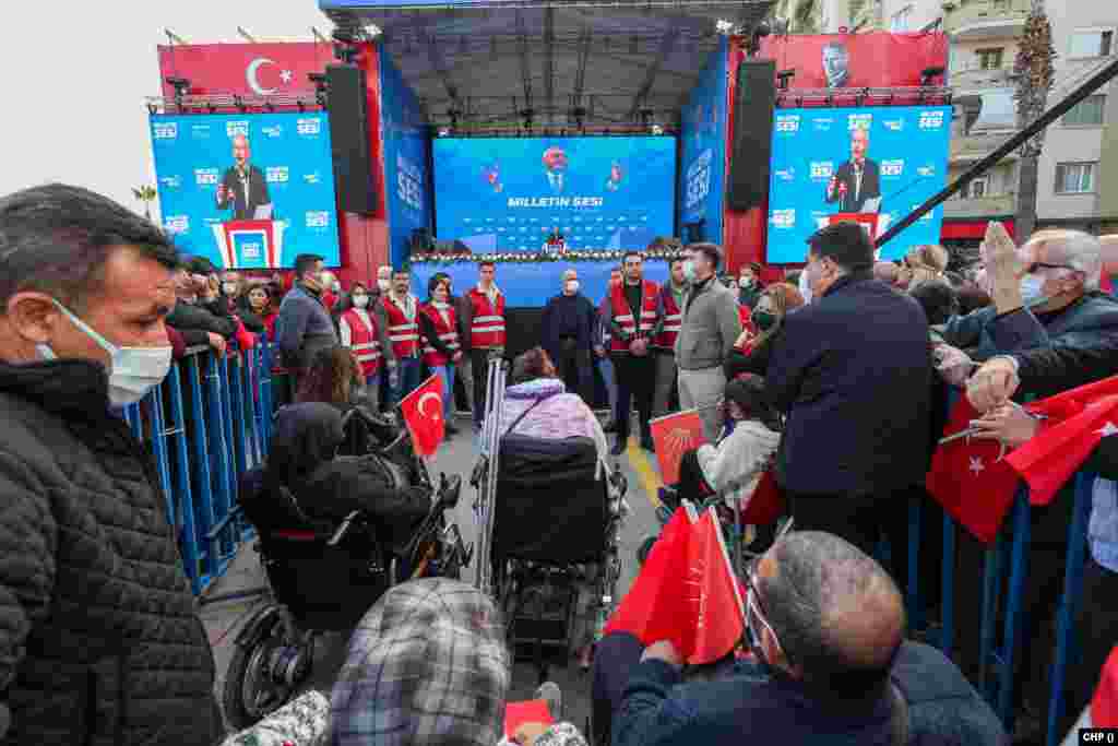 Turkey's main opposition party CHP leader Kilicdaroglu is holding a rally in Mersin, Turkey