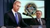 Deputi Menhan AS Patrick Shanahan (kiri) dan Deputi Menteri Energy Dan Brouillette, memberikan keterangan pers tentang "Nuclear Posture Review" di Pentagon, 2 Februari 2018 lalu. 