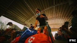 국제적십자연맹(IFRC) 요원들이 구호물품을 준비하고 있다. (자료사진. 제공: IFRC)