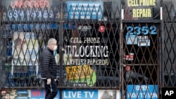 US Economy Job Market's Uncertainties