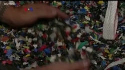 Mengubah Sampah Plastik Jadi BBM