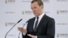 Medvedev: Russia’s Economy Must Prepare for Worst-Case Scenario