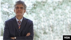 Nelson Pestana Bonavena - cientista político - Angola