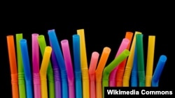 soda straws