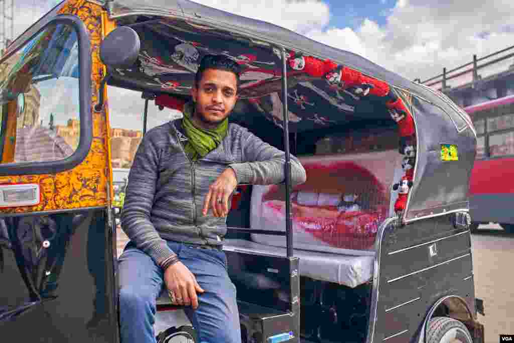 Mohamed Boleka, 24, says, "Those toktok drivers who cause traffic jams, do it because they are not aware of any driving rules." For young drivers, lack of traffic rules, and maneuvering with toktoks are fun, and adrenalin booster. (H. Elrasam/VOA)