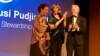 Susi Pudjiastuti Raih Peter Benchley Ocean Awards