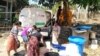 Program penyaluran air bersih oleh PMI bagi korban gempa Lombok. (Foto: PMI)