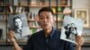 ‘1969년 대한항공 여객기 납치피해자 가족회’ 황인철 대표가 지난 2018년 8월 언론과의 인터뷰에서 북한에 납치된 아버지의 사진을 들고 있다.
