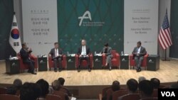아산정책연구원이 27일 미국의 동서센터와 한국의 대외경제연구원과 공동주최한 ‘한국이 미국에 중요한 이유, 미국이 한국에 중요한 이유’ 출판기념행사에서 전문가좌담이 열렸다.