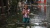 Usai Banjir, Waspada Leptospirosis dan 6 Penyakit Lainnya