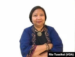 Ketua Pusat Studi Migrasi Migrant Care, Anis Hidayah. (Rio Tuasikal/VOA)