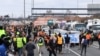 Demonstran Melbourne Protes Menentang Restriksi Terkait Virus Corona 