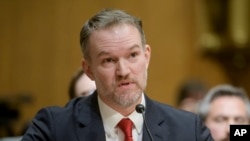 特朗普总统提名的美国贸易代表人选贾米森·格里尔2025年2月6日出席参议院财政委员会的确认听证会。