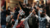 شلیک به خانه‌ها در تهران؛ پزشکان در شیراز: «می‌جنگیم می‌میریم ایران رو پس می‌گیریم»