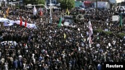 Procissão fúnebre pelo Major General Qassem Soleimani em Ahvaz. 5 de Janeiro 2020