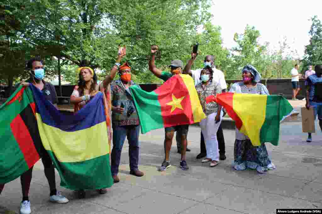 Manifestação da diáspora africana em Washington DC em solidariedade com o movimento Black Lives Matter.