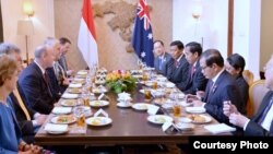 Pertemuan bilateral antara pemerintah Indonesia dan Australia di Vientiane, Laos, Kamis 8 September 2016 (foto: Biro Pers Kepresidenan).