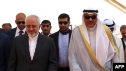 استقبال وزیر خارجه کویت از محمد جواد ظریف در فرودگاه 