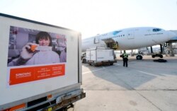 Vaksin Sinovac sebelum menuju ke Indonesia di Beijing International Airport, China. (dok: Istana Kepresidenan Indonesia/AP)