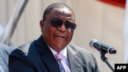 Mutevedzeri wemutungamiri wenyika vari zvakare mutevederi wemutungamiri weZanu PF, VaConstantino Chiwenga.