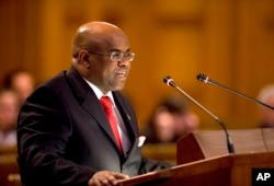 FILE - "We urge Eritrea to resolve the border dispute peacefully with Djibouti ... in a manner consistent with international law," Djibouti's ambassador to the United Nations, Mohamed Siad Doualeh, told VOA last week.
