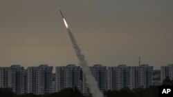 Dîmenek arşîvî ya sîstema berevanîya Îsraîlê (Iron Dome)