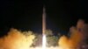 Peluncuran rudal balistik antar benua Korea Utara Hwasong-14 (foto: dok). 