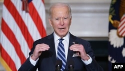 အမေရိကန်သမ္မတ Joe Biden အိမ်ဖြူတော်မှ မိန့်ခွန်းပြောကြားစဉ် (ဓာတ်ပုံ- AFP)