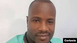 Edgar Bucassa, oftalmologista e representante do Sindicato dos Médicos em Benguela.