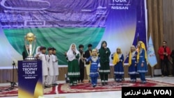 کپ جام جهانی ۲۰۱۹ کرکت ، بعد از انتقال به ولایت های کابل ، بامیان و هرات ؛ فردا شنبه در ولایت کندهار نیز به نمایش گذاشته خواهد شد.