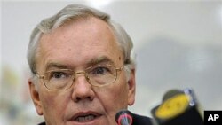 UN Under-Secretary-General for Political Affairs Lynn Pascoe (file photo)
