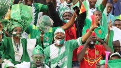 CAN 2021 apoiantes da equipa da Nigéria, jogo com Egipto (11 Jan. 2021). Nigeria 1-0 Egipto