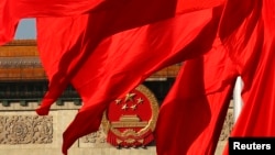 11月12日北京天安门广场上的人大会堂