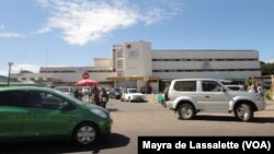 Hospital Central de Maputo. Av. Eduardo Mondlane. Moçambique Setembro 2014