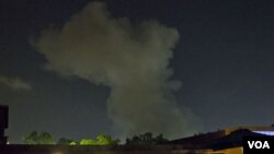 "Cara kekerasan seperti serangan udara NATO dianggap tidak berhasil menyelesaikan krisis di Libya", ujar Jean Ping, ketua komisi Uni Afrika.
