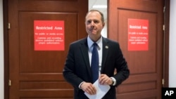 情报委员会的资深民主党成员谢安达(Adam Schiff)说民主党人将继续调查俄罗斯干预美国大选的问题