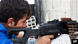 Şervanekî YPG li Kobanê