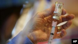 Kompanija je saopštila da cepivo koje se sastoji iz dve doze, generiše antitela i neutralizuje virus kod dece. (Foto: AP/Matt Slocum)