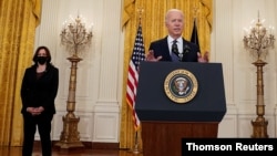El presidente Joe Biden dijo el lunes 10 de mayo de 2021 que las agencias del gobierno han actuado rápidamente para mitigar cualquier falla en suministro de combustible.