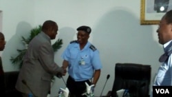 Angola secretario geral da UNITA Vitorino Nhany e comandante da policia em Malanje António José Bernardo