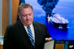 Državni sekretar SAD Majk Pompeo razgovara sa predstavnicima medija u Stejt dipartmentu, 13. juna 2019.