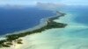 Atol Tarawa di Kiribati, Samudra Pasifik terancam akibat kenaikan permukaan air laut setiap tahun akibat perubahan iklim (foto: dok). 