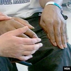 Terapi pasca stroke seperti ini menjadi kendala bagi pasien yang tinggal di daerah terpencil.