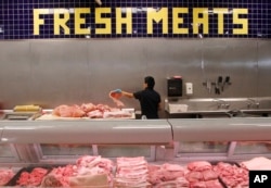 FILE - Researchers found a correlation between risk of heart disease and eating red meat.