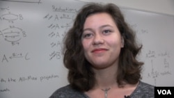 Emilia Reed, a senior at Harvey Mudd College majoring in computer science, specializes in creating apps that enhance the productivity of workers and students.