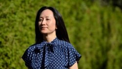 華為財務總監孟晚舟離開家前往溫哥華一家法庭聽訊。（2021年8月11日）