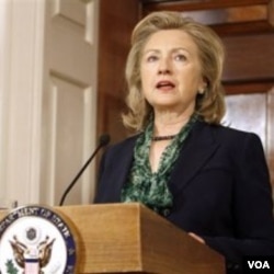 Menlu AS Hillary Rodham Clinton berbicara soal hubungan AS dengan Pakistan dan Afghanistan pasca Bin Laden (2/5).